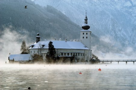 Winterliches Schloss Ort