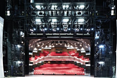 © Staatstheater Darmstadt/Michael Hudler