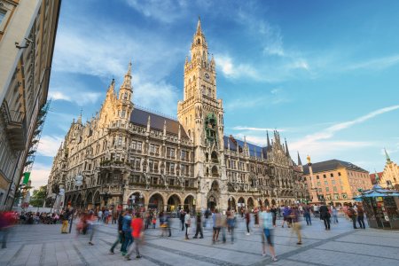 © Noppasinw-fotolia.com