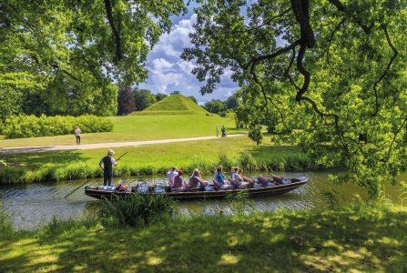 Kahnfahrt im Park Branitz