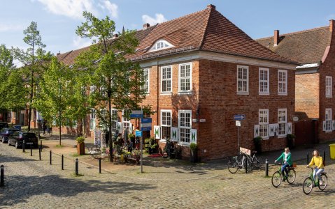 Radler im Holländischen Viertel in Potsdam
