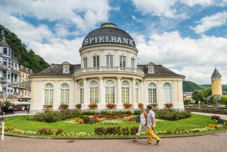 Kurpark mit Spielbank in Bad Ems
