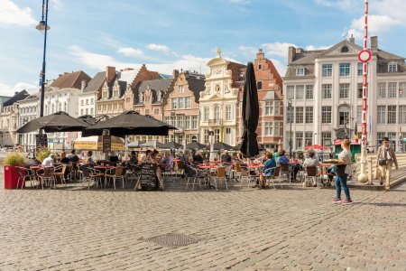 Straßencafé in Gent