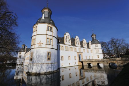© brueckenweb - stock.adobe.com