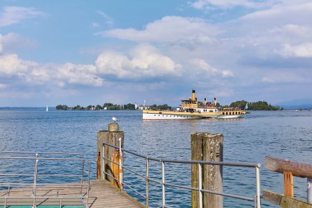 Ausflugsschiff in Prien am Chiemsee