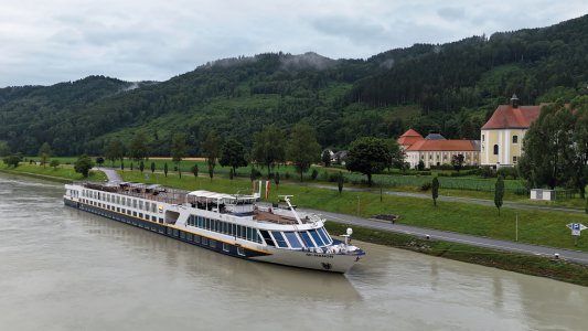 MS SE-Manon